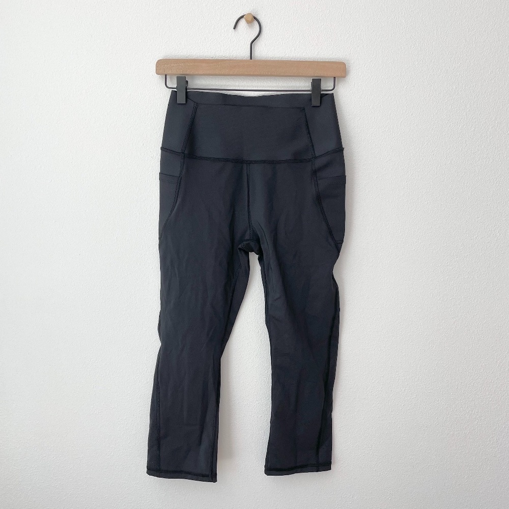 Gap Fit Sculpt Revolution Crop Leggings Medium